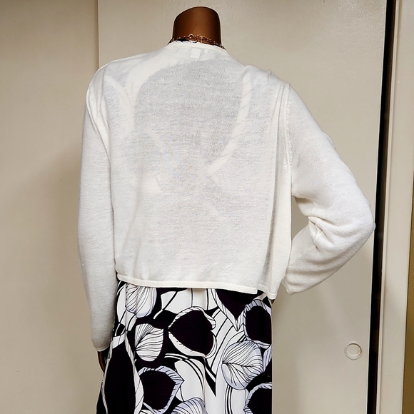 J. Jill Petite Large Winter White Cardigan - Picture 4 of 5